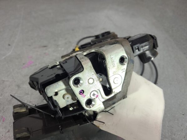 TOYOTA HILUX 2005-2015 LOCK MECHANISM RIGHT FRONT DOOR LOCK, POWER, 02/05-08/15 - Image 3