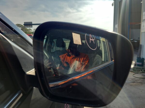 NISSAN NAVARA 2018-2024 LEFT FRONT HUB ASSEMBLY NP300, LATE TYPE, 4WD, 02/18- - Image 21