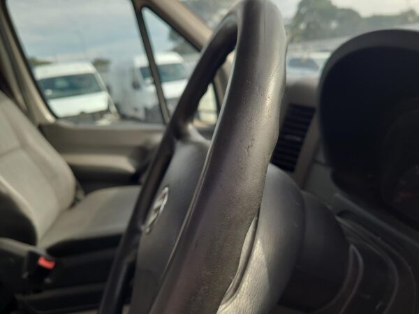 VOLKSWAGEN CRAFTER 2007-2017 DOOR HANDLE OUTER, RH FRONT, 02/07-07/17 - Image 9