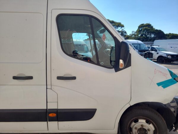 RENAULT MASTER 2011-2025 LEFT FRONT DOOR WINDOW X62, 09/11- - Image 17