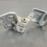 LDV DELIVER 9 2020-2024 DOOR HINGE/RUNNER LOWER, LH FRONT, 07/20-