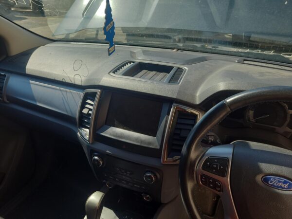 FORD RANGER 2011-2022 RIGHT FRONT DOOR WINDOW PX, DUAL CAB, LAMINATED TYPE, 06/1 - Image 8