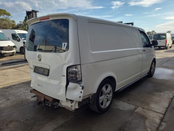 VOLKSWAGEN TRANSPORTER 2010-2015 A/C HOSES T5 MY10 03/10-06/15 - Image 17