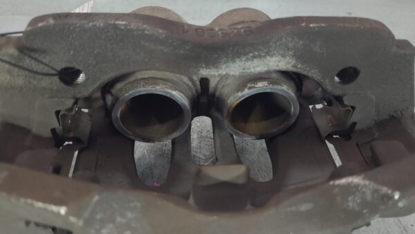 VOLKSWAGEN CRAFTER 2007-2017 CALIPER LH FRONT, SINGLE WHEEL TYPE, 02/07-07/17 - Image 36