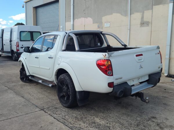 MITSUBISHI TRITON 2013-2015 BONNET MN, DIESEL, 05/13-04/15 - Image 41