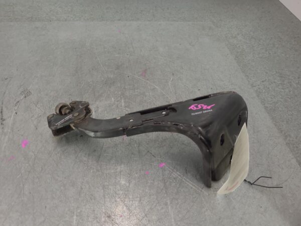 MERCEDES VITO 2004-2013 DOOR HINGE/RUNNER RH SLIDING DOOR ROLLER (LOWER), VAN, 6 - Image 23