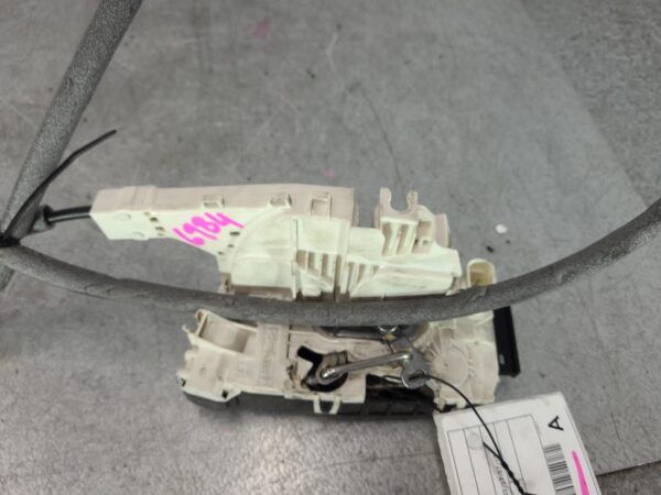 VOLKSWAGEN CRAFTER 2007-2017 LOCK MECHANISM LEFT REAR DOOR LOCK, SLIDING DOOR, 0 - Image 3