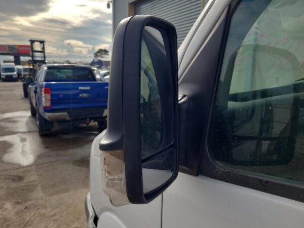 VOLKSWAGEN CRAFTER 2007-2017 LEFT FRONT DOOR WINDOW 02/07-07/17 - Image 45