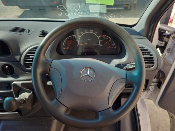 MERCEDES SPRINTER 1998-2006 TAILGATE HANDLE VAN 02/98-10/06 - Image 9