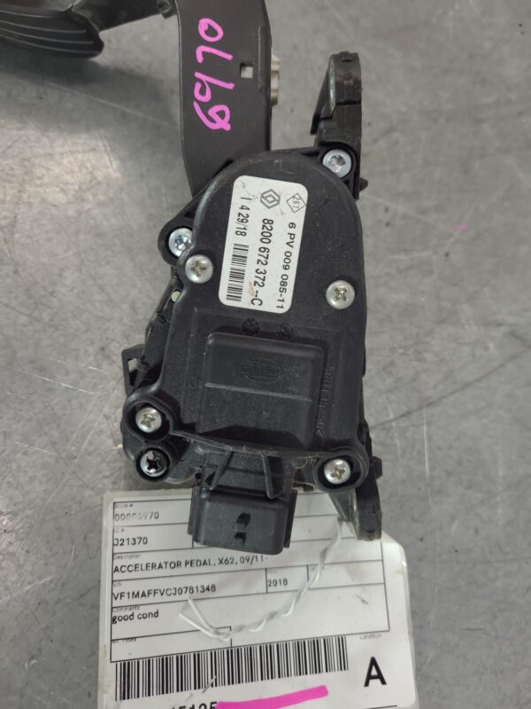 RENAULT MASTER 2011-2024 PEDAL ASSEMBLY ACCELERATOR PEDAL, X62, 09/11- - Image 2