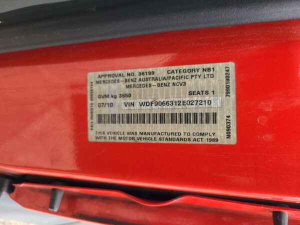 MERCEDES SPRINTER 2006-2018 DOOR HINGE/RUNNER LH SLIDING DOOR ROLLER (LOWER), VA - Image 22