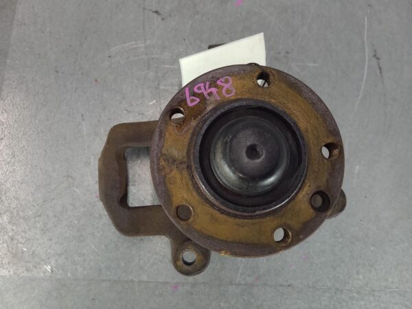MERCEDES SPRINTER 1998-2006 LEFT FRONT HUB ASSEMBLY SINGLE REAR WHEEL, NON-ABS T - Image 2