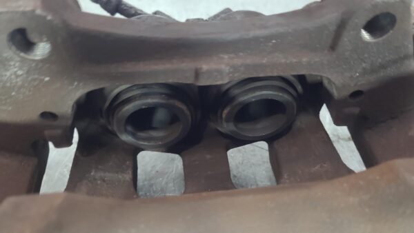 VOLKSWAGEN TRANSPORTER 2010-2019 CALIPER LH FRONT, 17IN, T5/T6, 06/10-05/19 - Image 6