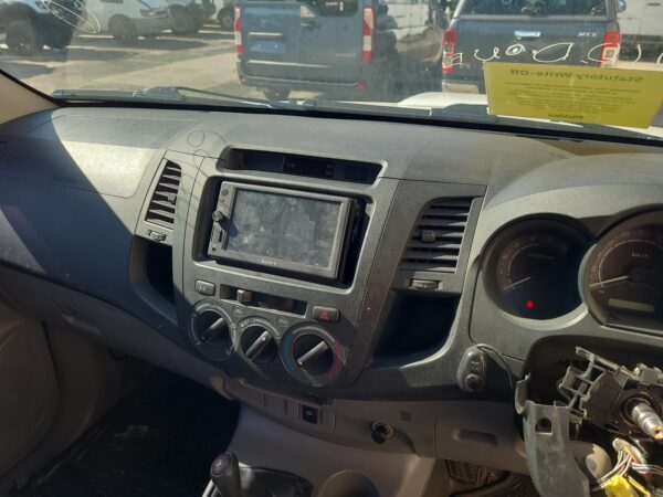 TOYOTA HILUX 2005-2015 RIGHT REAR DOOR DUAL CAB, 02/05-08/15 - Image 20