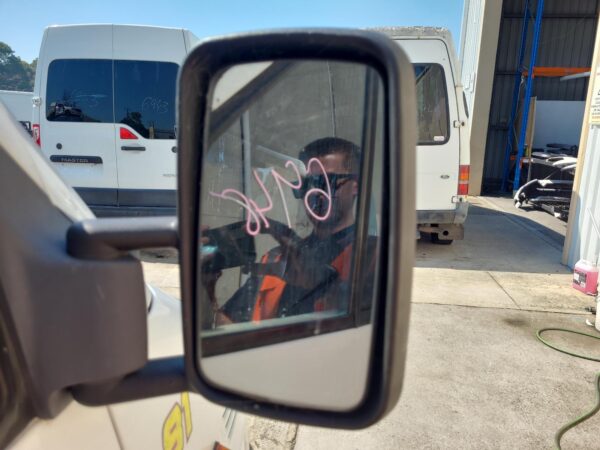 MERCEDES SPRINTER 1998-2006 RIGHT FRONT DOOR WINDOW 02/98-10/06 - Image 7