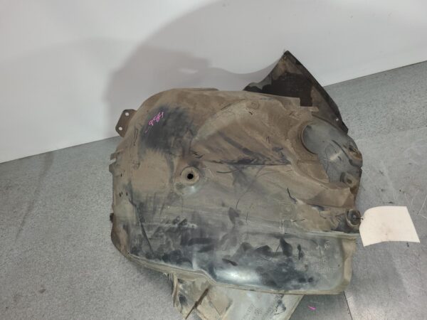 VOLKSWAGEN CRAFTER 2007-2017 RIGHT GUARD LINER 02/07-07/17 - Image 3