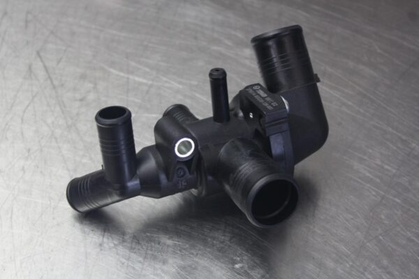 FORD TRANSIT 2006-2011 THERMOSTAT HOUSING DIESEL, 2.4, VM SI-II, 07/06-12/11 - Image 2