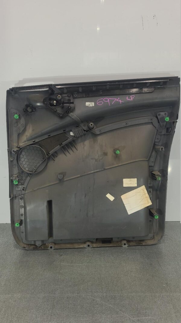 MERCEDES VITO 2004-2015 DOOR TRIM LH FRONT, 639, 04/04-02/15 - Image 4