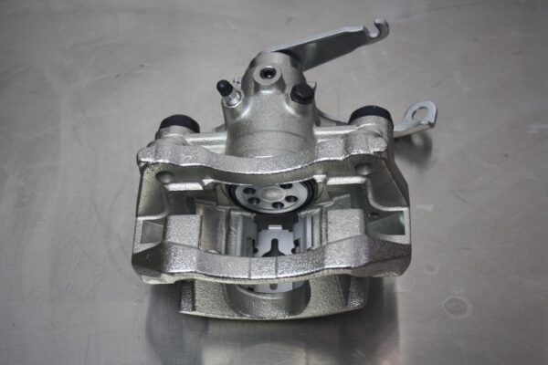 FORD TRANSIT 2006-2014 CALIPER RH REAR, CAB CHASSIS, DUAL WHEEL TYPE, VM SI-II, - Image 2