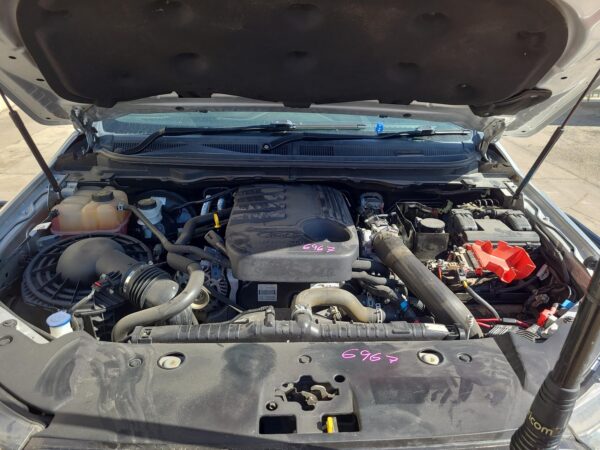 FORD RANGER 2015-2018 CONSOLE AUTO T/M, W/ 4WD SWITCH, BUCKET SEAT TYPE, PX SERI - Image 13