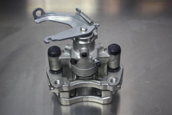 FORD TRANSIT 2006-2014 CALIPER LH REAR, CAB CHASSIS, DUAL WHEEL TYPE, VM SI-II, - Image 3