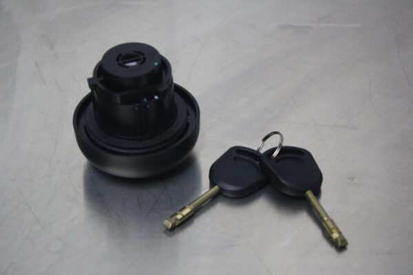 FORD TRANSIT 2006-2014 FUEL DOOR / FILLER VM, FUEL CAP, 07/06-02/14 - Image 4