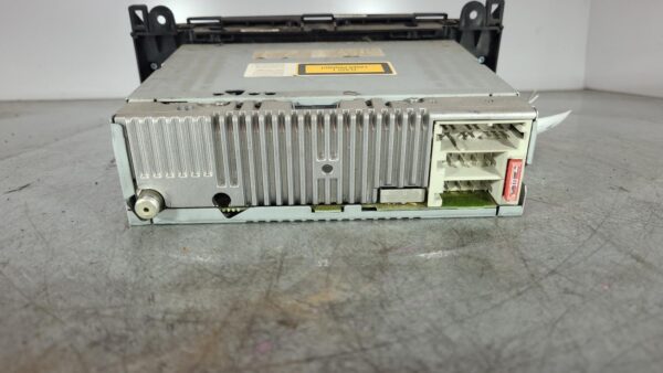 MERCEDES VITO 2004-2011 STEREO/HEAD UNIT CD PLAYER, 639, 04/04-01/11 - Image 3