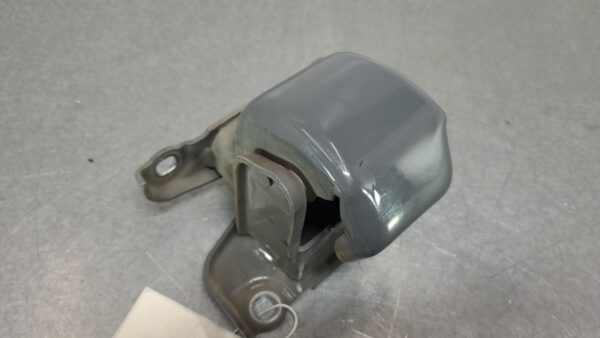 RENAULT TRAFIC 2015-2024 BOOTLID/TAILGATE HINGE BARN DOOR HINGE (RH SIDE UPPER), - Image 4