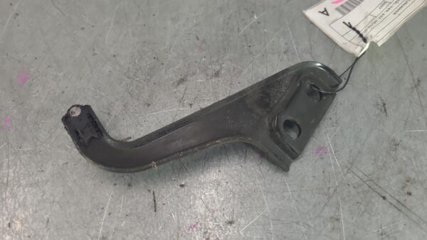 MERCEDES VITO 2004-2013 DOOR HINGE/RUNNER RH SLIDING DOOR ROLLER (UPPER), VAN, 6 - Image 3