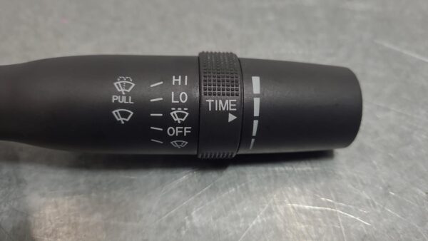 LDV DELIVER 9 2020-2024 COMBINATION SWITCH WIPER SWITCH, 07/20- - Image 2