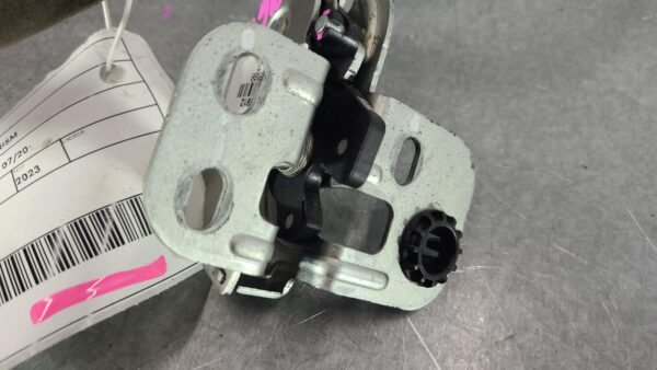 LDV DELIVER 9 2020-2024 LOCK MECHANISM LEFT BARN DOOR LOCK, UPPER, 07/20- - Image 13