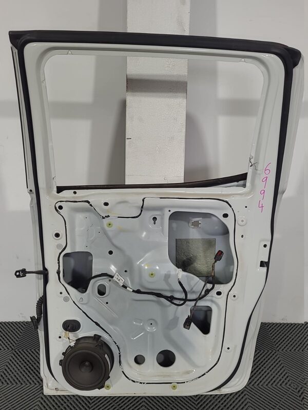 FORD RANGER 2011-2022 RIGHT REAR DOOR PX, DUAL CAB, 06/11-04/22 - Image 4