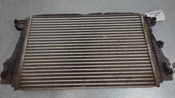 VOLKSWAGEN AMAROK 2010-2022 INTERCOOLER DIESEL, 2.0, 2H, TWIN TURBO, 10/10-09/22 - Image 2