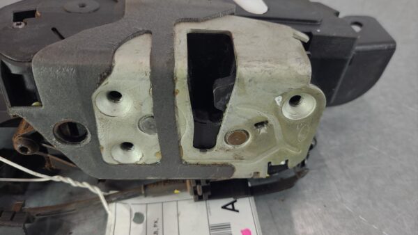 FORD RANGER 2015-2022 LOCK MECHANISM LEFT FRONT DOOR LOCK, SINGLE/EXTRA/DUAL CAB - Image 2