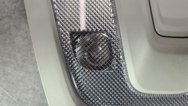 LDV DELIVER 9 2020-2024 COURTESY LIGHT FRONT, 07/20- - Image 14