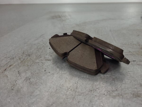 LDV DELIVER 9 2020-2025 BRAKE PADS 07/20- - Image 15