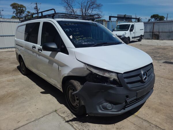MERCEDES VITO 2015-2024 CAMERA 447, FRONT CAMERA (WINDSHIELD MOUNTED), 03/15- - Image 17