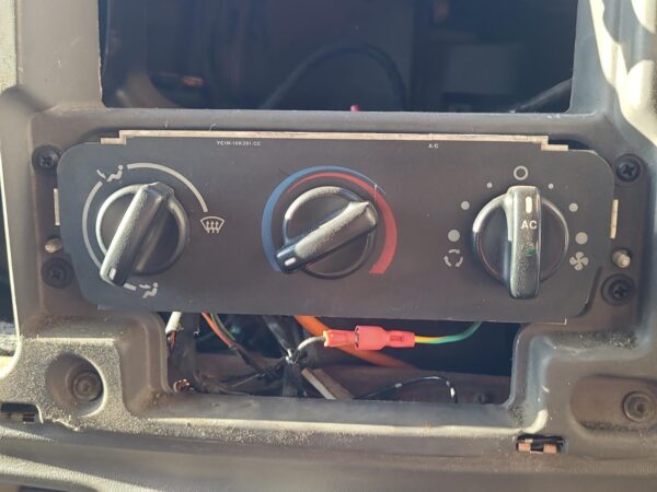 FORD TRANSIT 2000-2006 PEDAL ASSEMBLY VH-VJ, ACELLERATOR PEDAL (ELECTRONIC), 10/ - Image 43