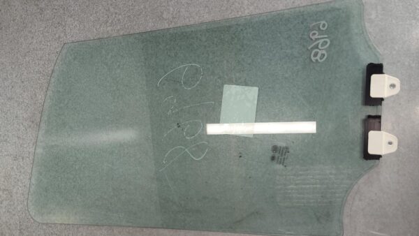 LDV DELIVER 9 2020-2025 LEFT FRONT DOOR WINDOW 07/20- - Image 2