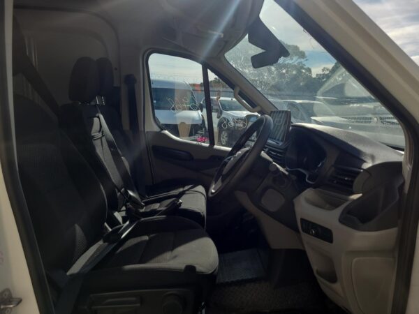 LDV DELIVER 9 2020-2025 BONNET LOCK/SUPPORT 07/20- - Image 10