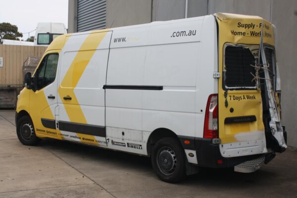 RENAULT MASTER 2011-2024 BODY/DOOR MOULD RH FRONT (FRONT DOOR), X62, 09/11- - Image 6