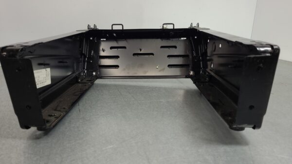 LDV DELIVER 9 2020-2025 SEAT BOX 07/20- - Image 3