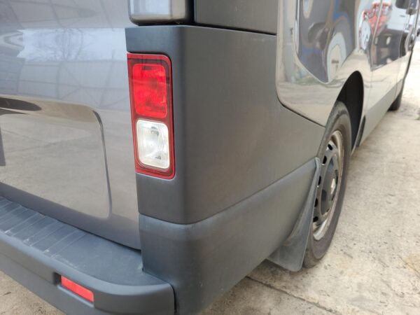 RENAULT TRAFIC 2015-2024 BODY/DOOR MOULD X82, RH FRONT DOOR MOULD, 01/15- - Image 7