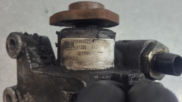 MERCEDES SPRINTER 2000-2006 STEERING PUMP 2.2, DIESEL, TURBO, 05/00-10/06 - Image 2