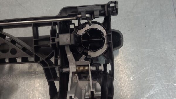 MERCEDES SPRINTER 2018-2024 DOOR HANDLE VS30, RH REAR, OUTER, VAN, 05/18- - Image 14