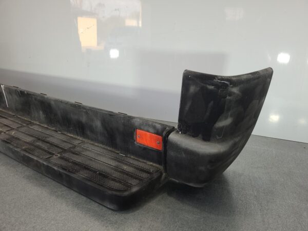 MERCEDES SPRINTER 2000-2006 REAR BUMPER VAN, 05/00-10/06 - Image 6