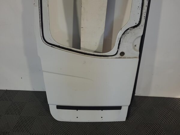 MERCEDES SPRINTER 2006-2018 BOOTLID/TAILGATE BARN DOOR (LH SIDE), NCV3, HIGH ROO - Image 9