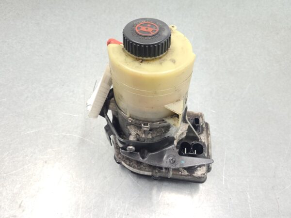 RENAULT TRAFIC 2015-2022 STEERING PUMP DIESEL, 1.6, X82, 01/15-09/22 - Image 2