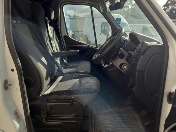 RENAULT MASTER 2011-2024 DOOR HINGE/RUNNER UPPER, RH FRONT, X62, 09/11- - Image 10