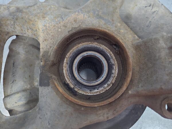 FORD EVEREST 2015-2022 RIGHT FRONT HUB ASSEMBLY UA, AWD, 07/15-05/22 - Image 7